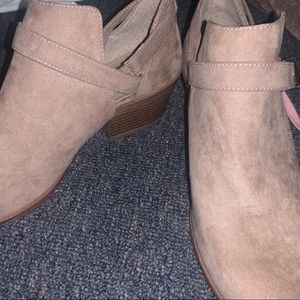 Light brown ankle booties size 8.5